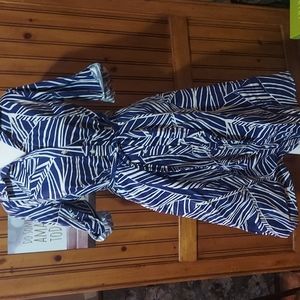 NWT Blue and white Chloe+Rene print midi dress